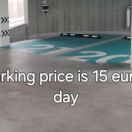 Happy Inn Emporia, Self Chek-In, Parking In The Underground Garage VNO Eksteriør billede