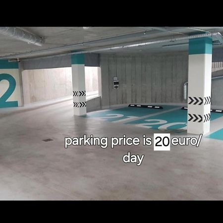 Happy Inn Emporia, Self Chek-In, Parking In The Underground Garage VNO Eksteriør billede
